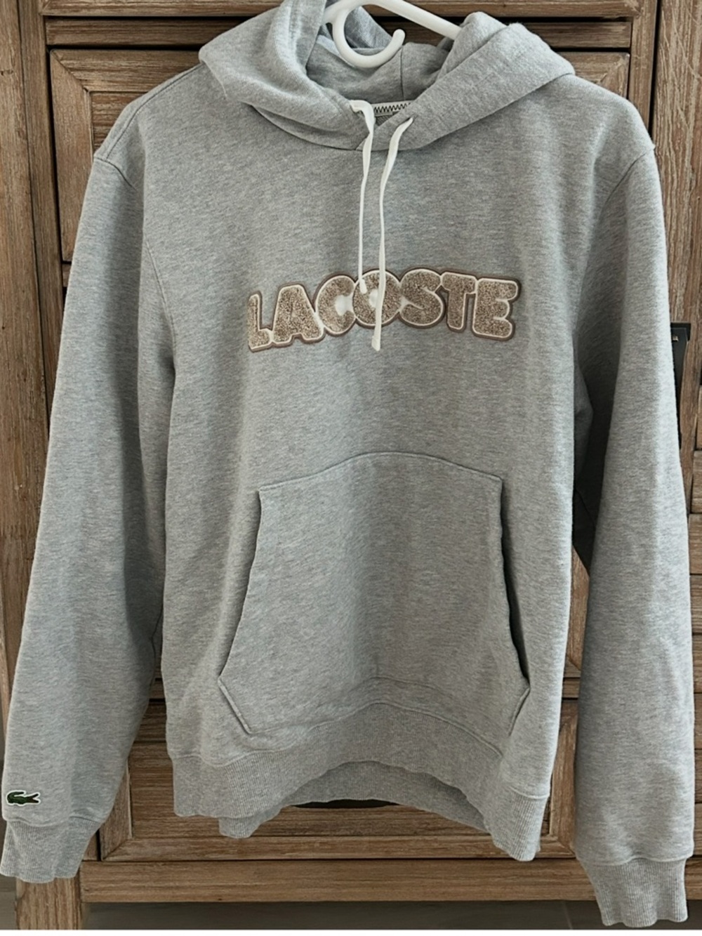 Lacoste Gray Crewneck Hoodie Embroidered Logo US size M-Fr 4. New, only washed